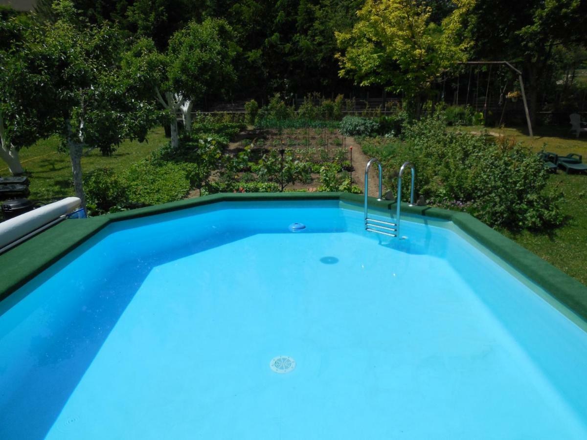 Les De Galinette Chalet *